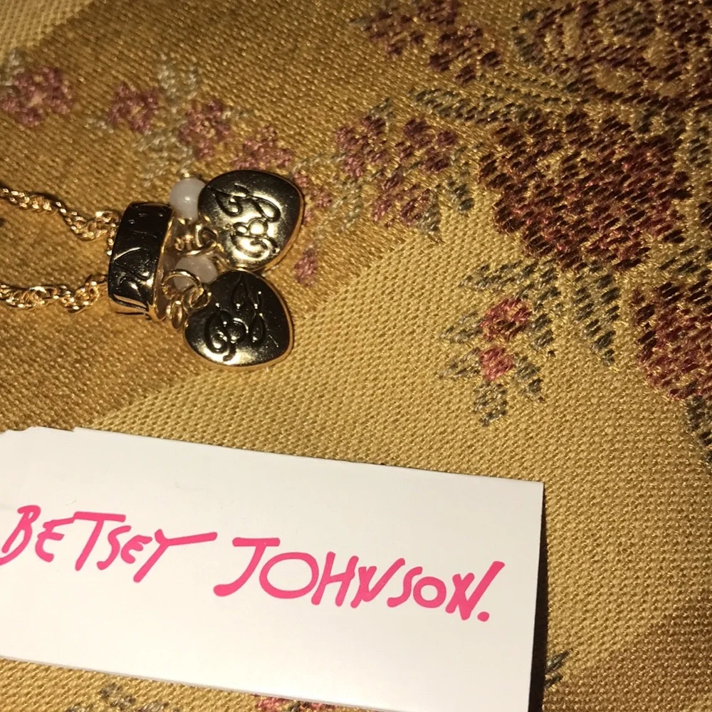 Betsey Johnson gummy bear necklace - Picture 11 of 15